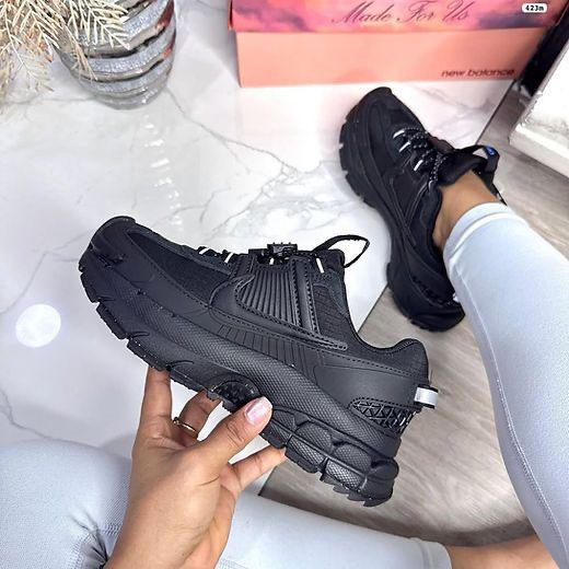 Nike Vomero Roam Woman by La Maison Angie | Premium for Modern Style