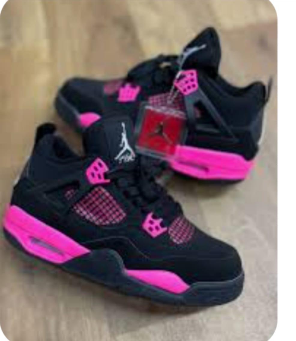 Air Jordan 4 Retro for kids by La Maison Angie | Premium for Modern Style